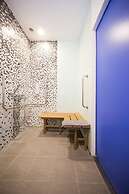 SleepBox Hotel - Ximen