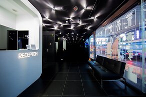 SleepBox Hotel - Ximen