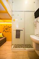 SleepBox Hotel - Ximen