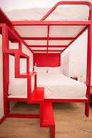 SleepBox Hotel - Ximen