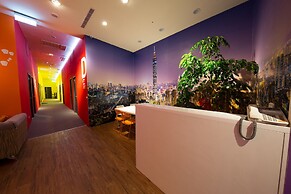 SleepBox Hotel - Ximen