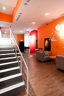 SleepBox Hotel - Ximen