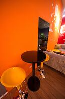 SleepBox Hotel - Ximen