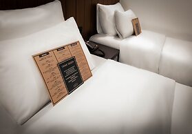 Lumia Hotel Myeongdong