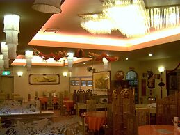 Hotel Platon