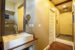 Olma Colonial Suites
