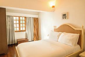 Olma Colonial Suites