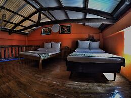 Kandugyap House By The Sea