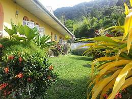 La Mamre Guest House
