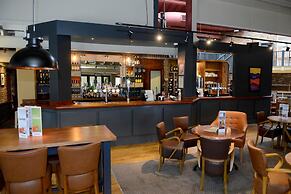 Premier Inn Chessington
