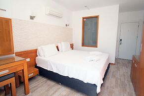 Nur Hotel