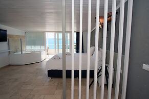 Nur Hotel