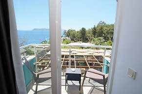 Nur Hotel