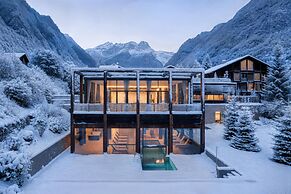 NH Collection Alagna Mirtillo Rosso