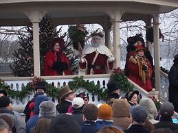 Skaneateles Inn on 20