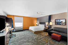 Home2 Suites by Hilton Irving / DFW Airport North