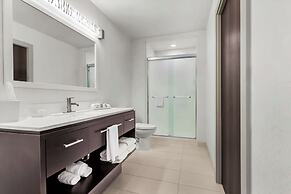 Home2 Suites by Hilton Irving / DFW Airport North