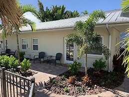 Twin Palms at Siesta