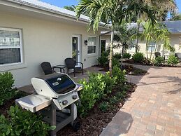 Twin Palms at Siesta