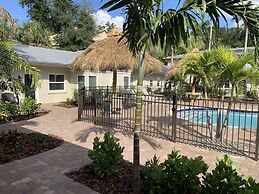 Twin Palms at Siesta