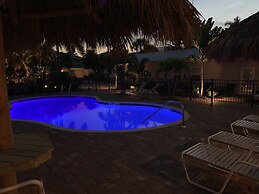 Twin Palms at Siesta