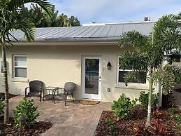 Twin Palms at Siesta