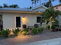 Twin Palms at Siesta