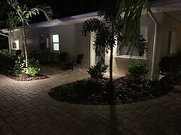 Twin Palms at Siesta