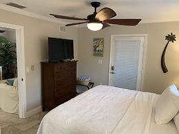 Twin Palms at Siesta