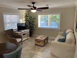 Twin Palms at Siesta