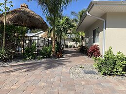 Twin Palms at Siesta