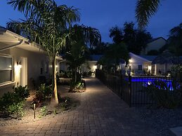 Twin Palms at Siesta