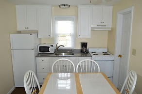 The Pelham Resort Motel