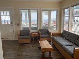 The Pelham Resort Motel