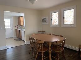 The Pelham Resort Motel