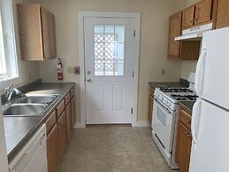 The Pelham Resort Motel