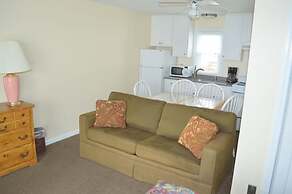 The Pelham Resort Motel