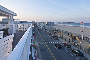 The Pelham Resort Motel