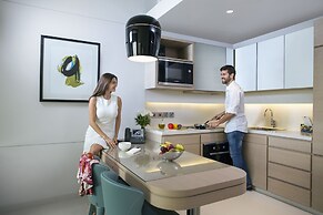 Capital Centre Arjaan by Rotana