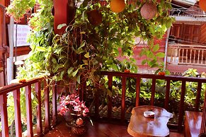 Apple Guesthouse