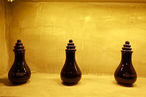 The Moon Residence & Spa