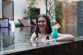 The Moon Residence & Spa