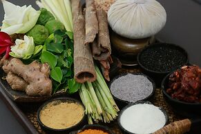 The Moon Residence & Spa