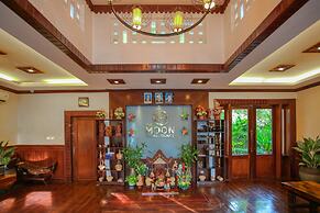 The Moon Residence & Spa