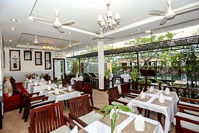 The Moon Residence & Spa