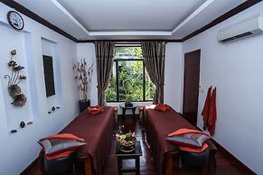 The Moon Residence & Spa