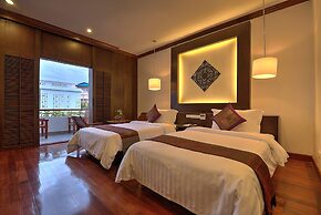 The Moon Residence & Spa