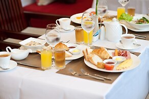 The Moon Residence & Spa