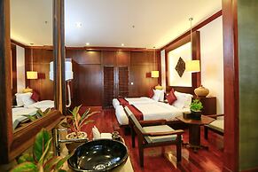 The Moon Residence & Spa