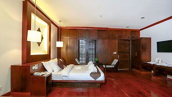 The Moon Residence & Spa